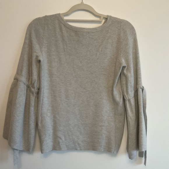 Banana Republic Merino Petite XS Fluted Tie Sleeve Pullover in Heather Gray - Picture 5 of 5